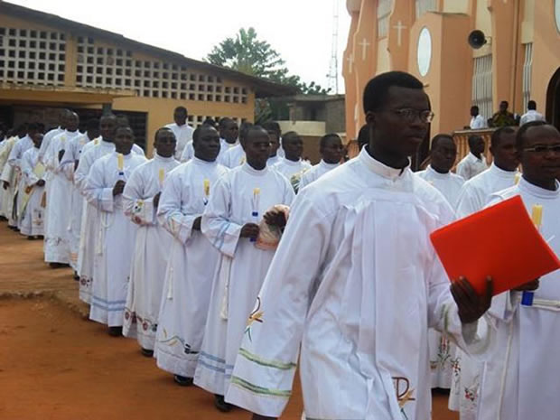 Les prêtres du Togo en Assemblée Générale à Atakpamé