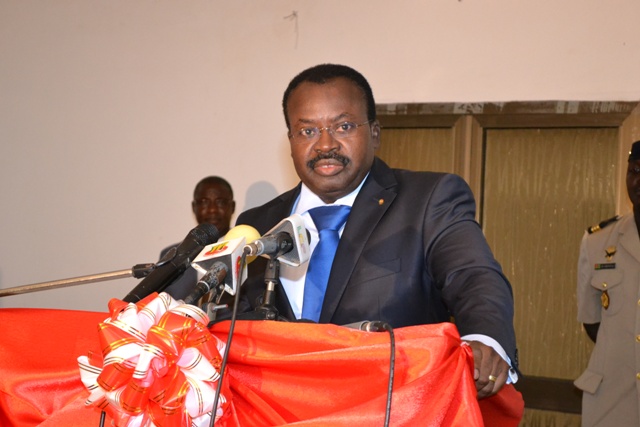 Ahoomey-Zunu rend hommage aux infirmiers et infirmières du Togo