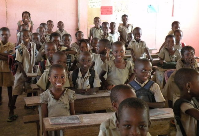 Le Togo veut remédier au manque d’enseignants dans les écoles