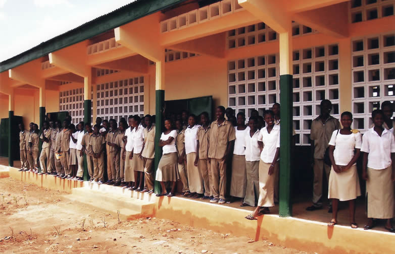 Education au Togo : Nouveau bâtiment scolaire pour le Kloto