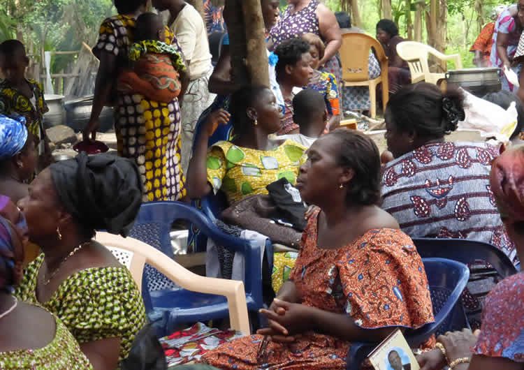 Des cérémonies de veuvages humanisées et rapides au Togo