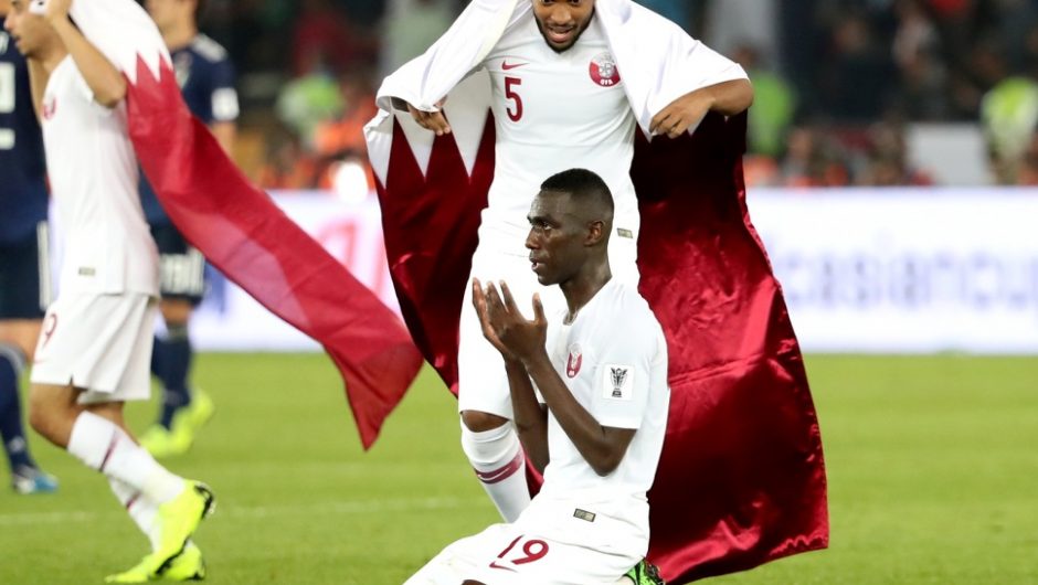 Football: le Qatar remporte la première coupe de son histoire.