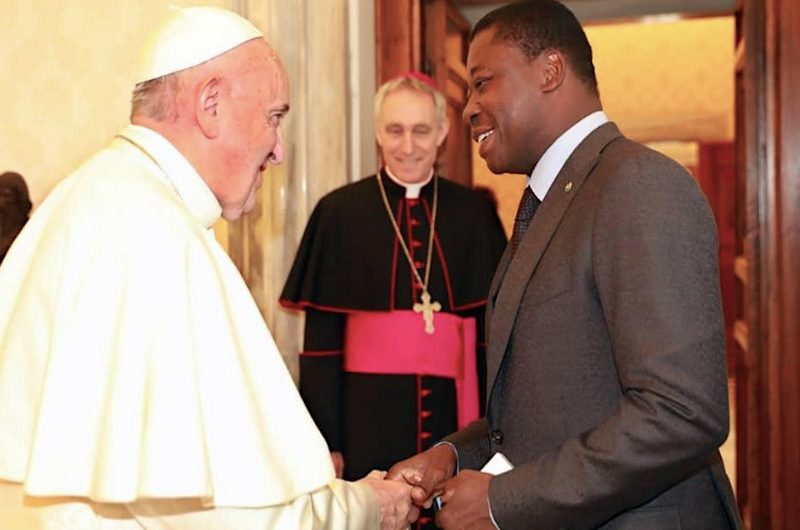 Faure Gnassingbé reçu ce lundi par le pape François au Vatican.