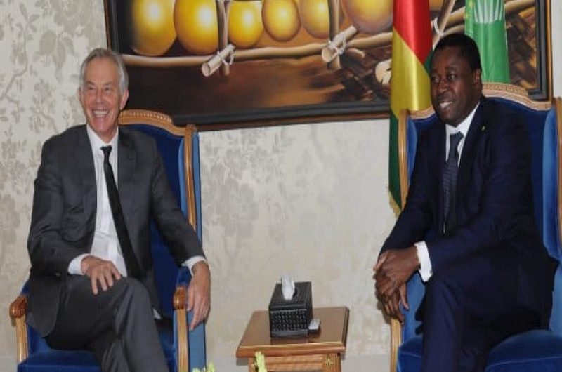 L’ancien chef de gouvernement britannique Tony Blair en visite au Togo en faveur des communautés à la base.