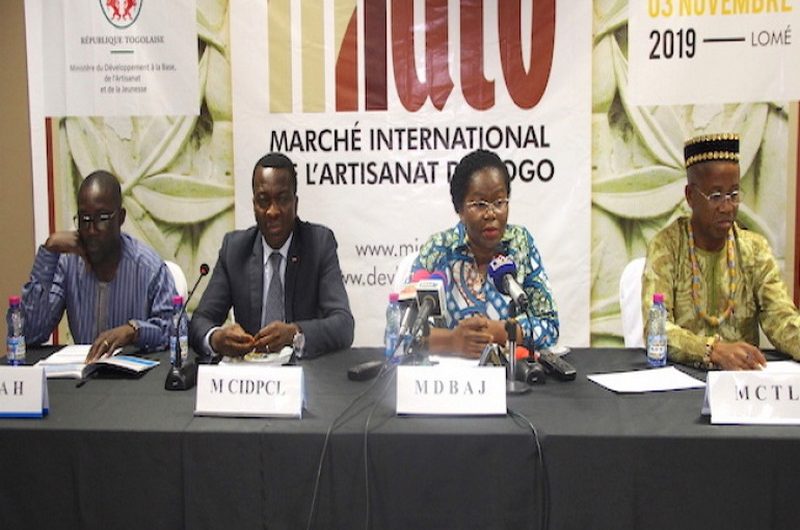 Victoire Tomégah-Dogbé lance la première édition du marché international de l’artisanat au Togo(Miato).