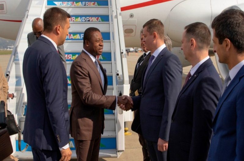 Faure Gnassingbé a atterri sur le sol russe pour le sommet Russie-Afrique.