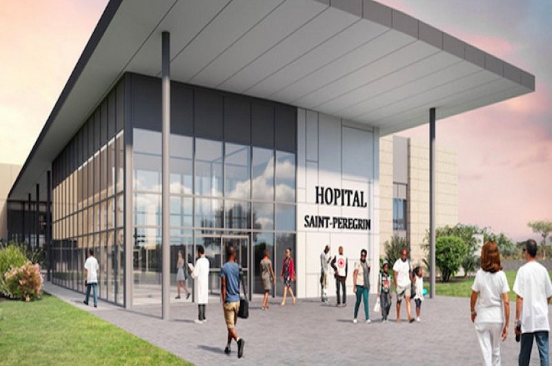 Togo: l’hôpital de référence Saint Pérégrin prend forme.
