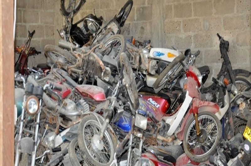 Togo: la police lance la vente aux enchères des engins abandonnés.