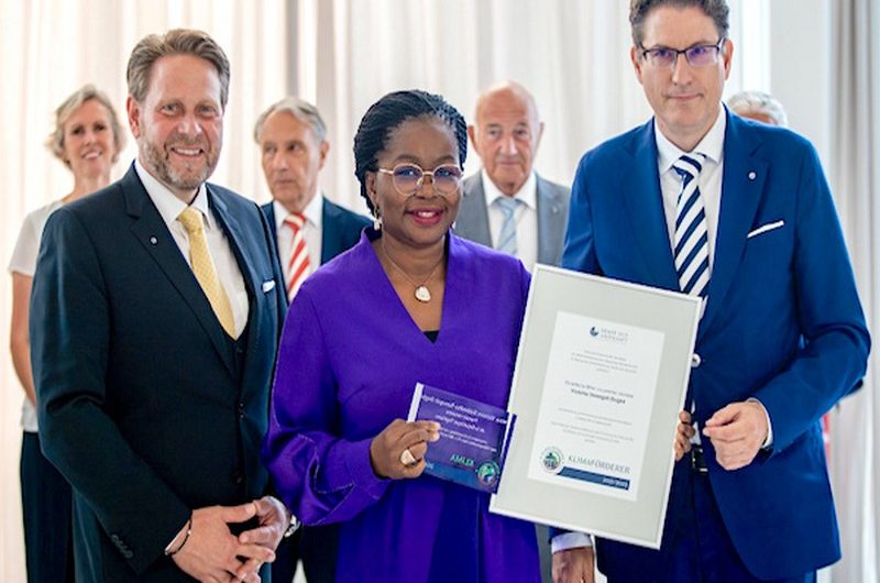 Togo: Victoire Dogbé honorée par le Sénat  Économique allemand.