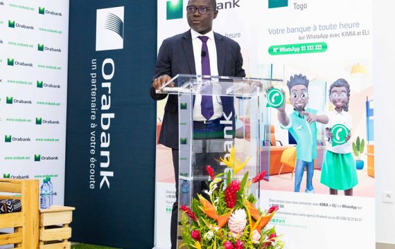 Orabank Togo lance son service WhatsApp Banking